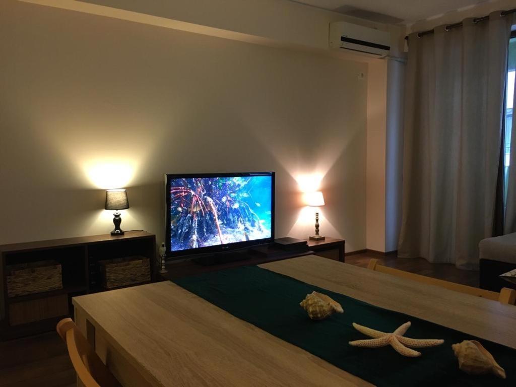 Sea Escape Apartment 마마이아 외부 사진